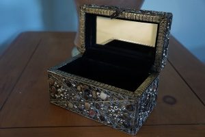 Beautiful Jewelry Box for Your Most Treasured Possessions