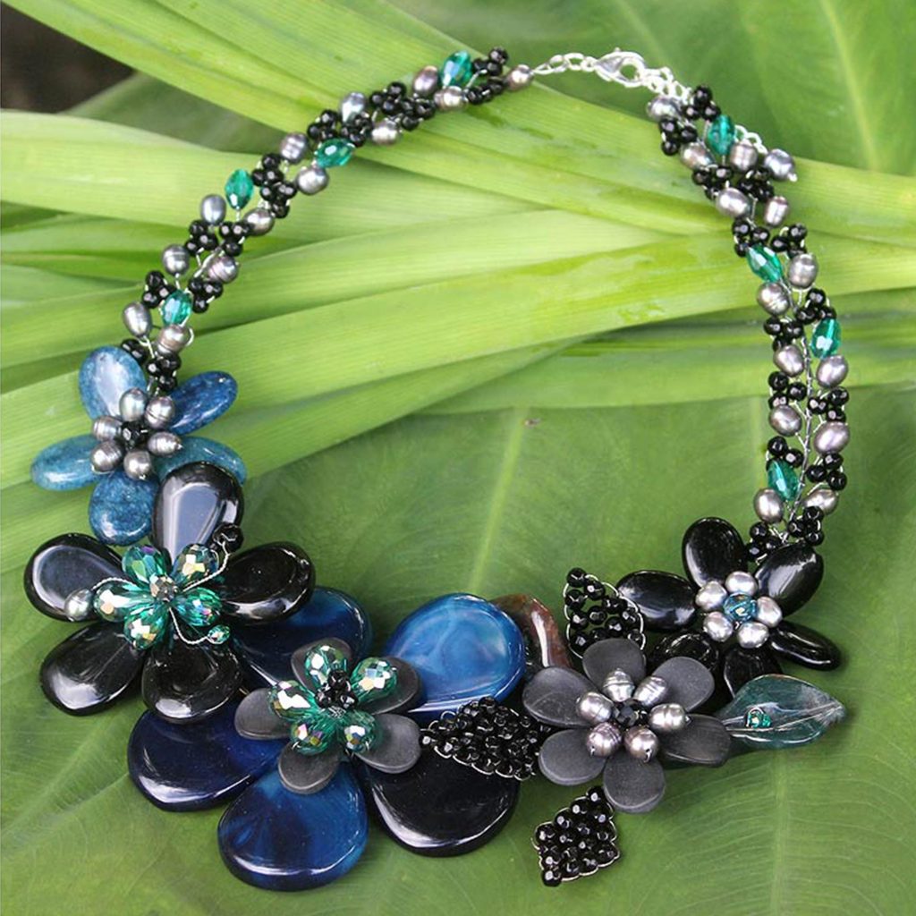 Floral Beaded Agate Necklace, 'Blossoming Midnight'