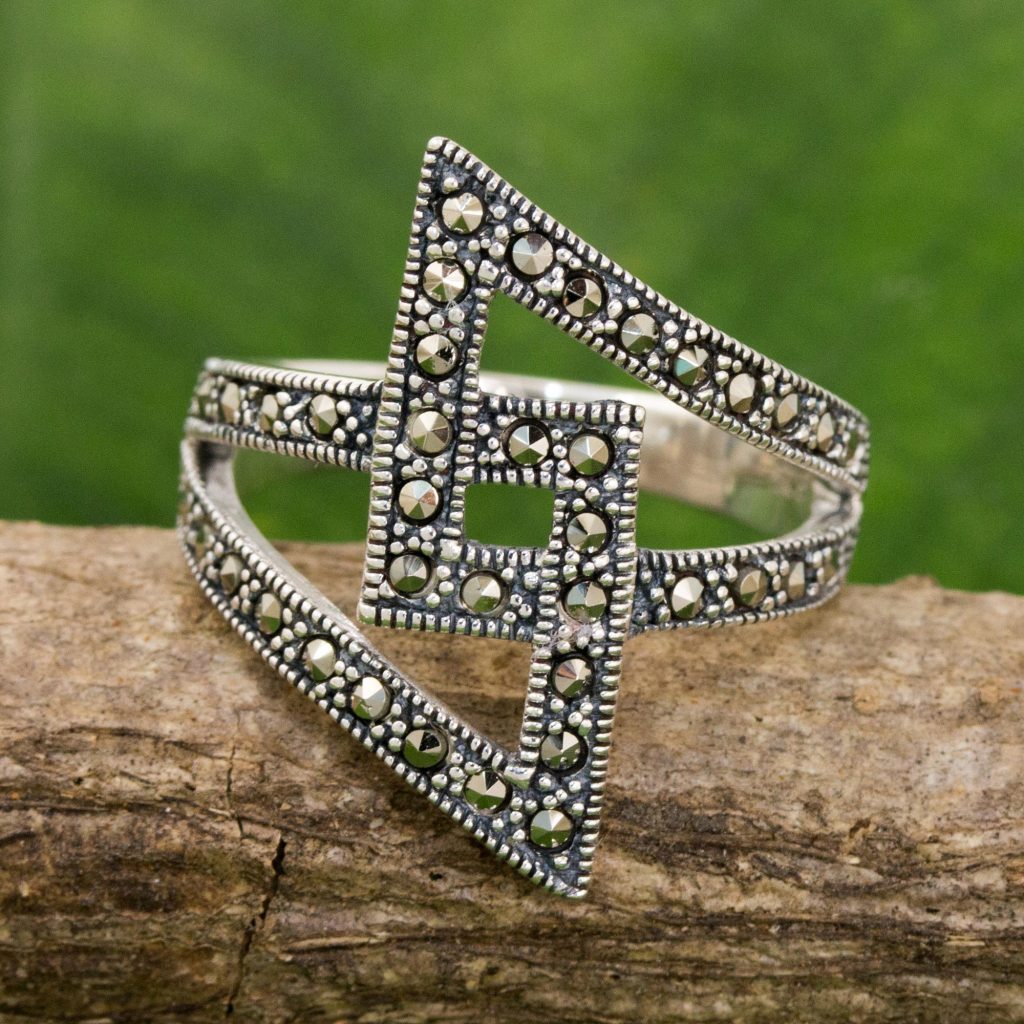 Handmade Thai Marcasite and Sterling Silver Band Ring, 'Glistening Love'
