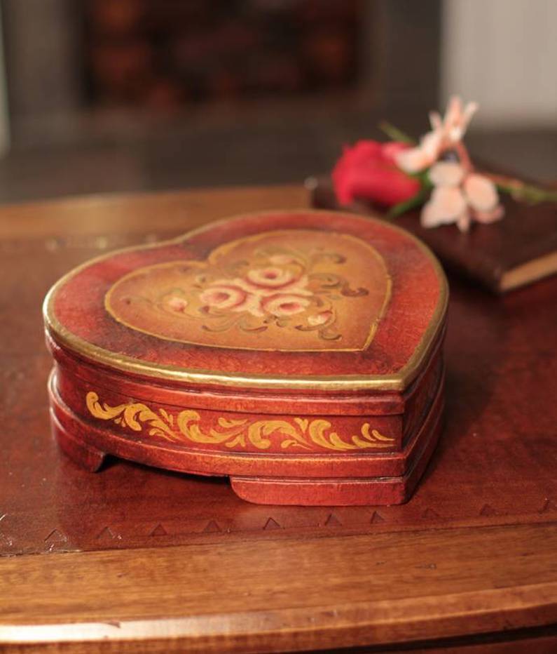 Timeless Love Women's Heart Shaped Handmade Cedar Jewelry Box be my valentine