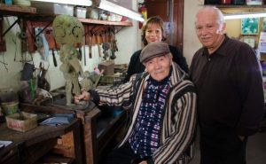 Creando joyas con historia: una entrevista con Teodoro y la familia Meléndez