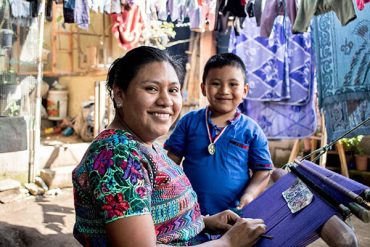 Mayra Hernandez, guatemalan artisan