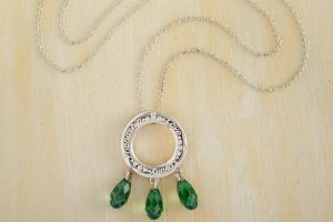 Joyas para el día de San Patricio y más: ¡viste de verde!