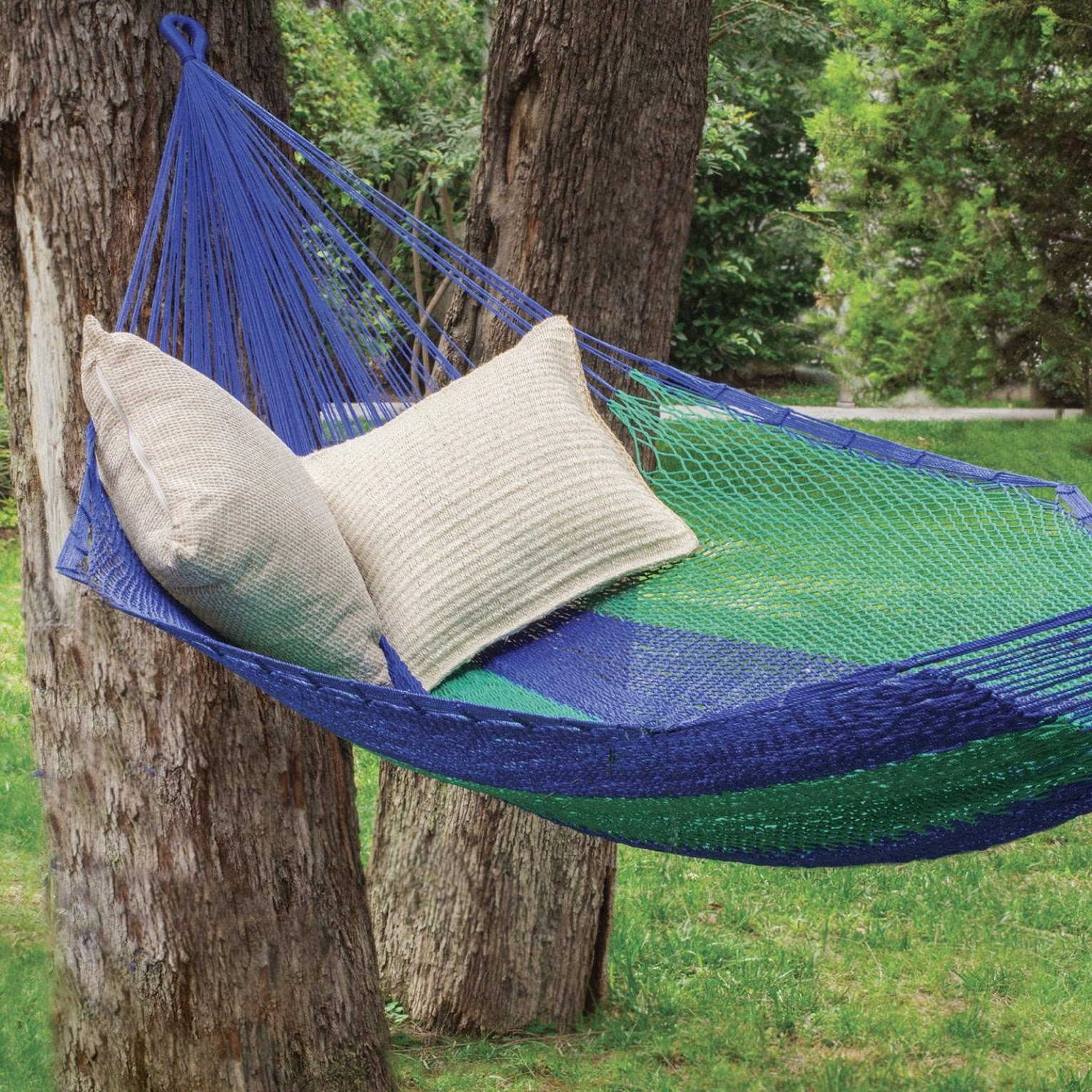 https://www.novica.com/p/unique-striped-rope-hammock-double-island/120210/