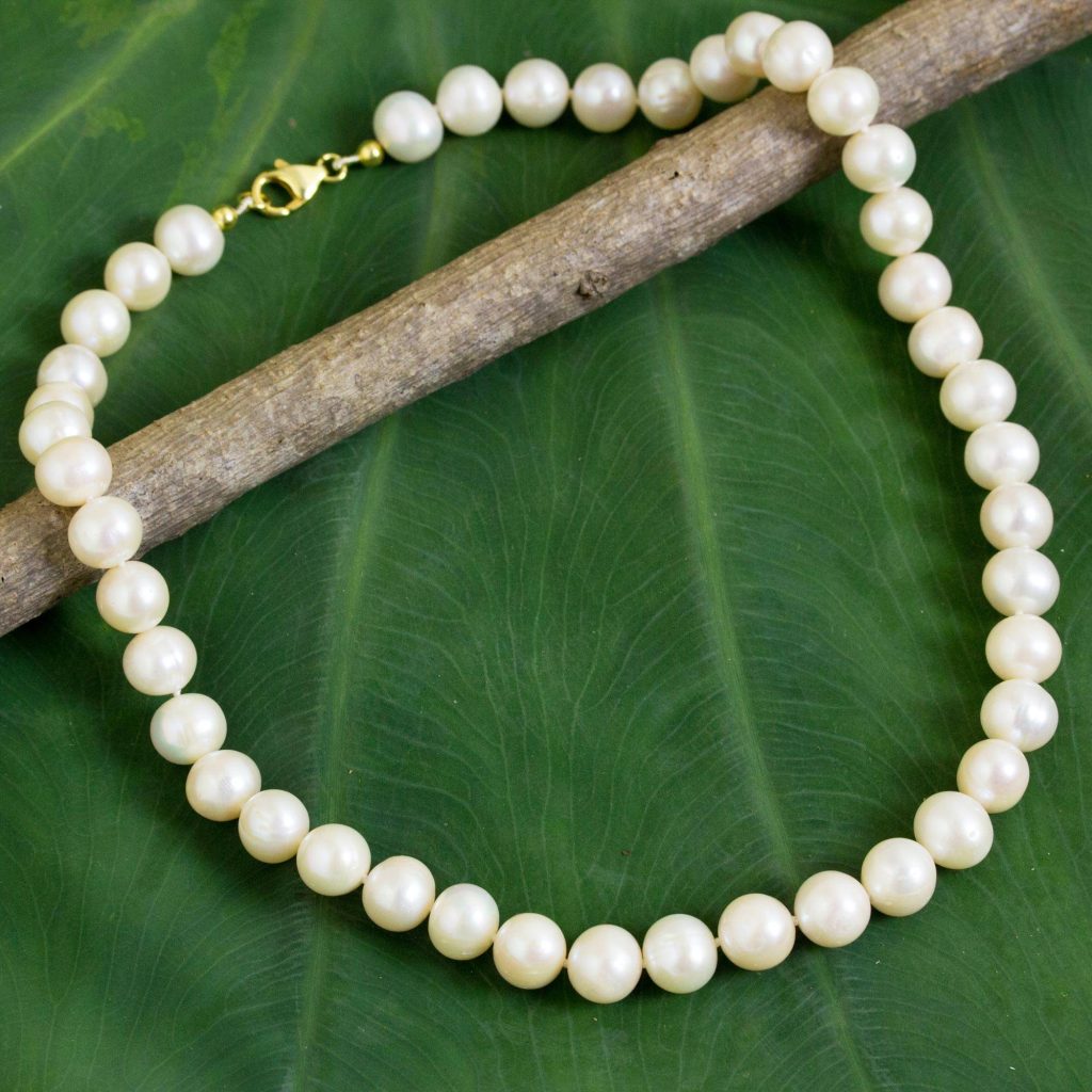 pearl jewelry graduation gift